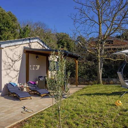 Modean In Pula - Haus Fuer 2-3 Personen Villa Exterior photo